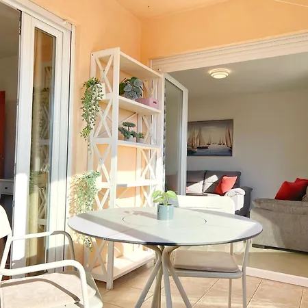 New And Modern Kala With Seaview, Apartament Ližnjan